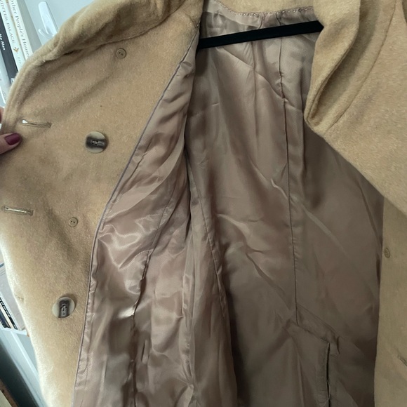 Calvin Klein tan wool coat, size 6 - Picture 13 of 15